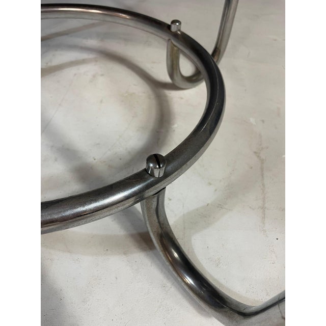 Wood Round Bauhaus Coffee Table by Robert Slezák, Czechoslovakia, 1930s For Sale - Image 7 of 9