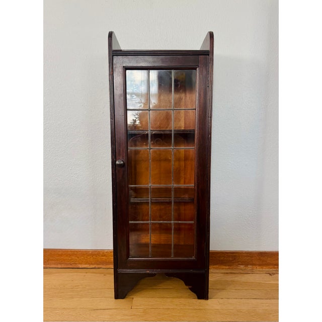 Traditional Antique Edwardian Arts & Crafts Narrow Glazed Bookcase C. 1910 For Sale - Image 3 of 18