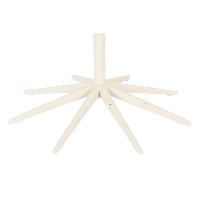 Mid-Century Modern 1960's Petite Petal Table by Richard Schultz for Knoll For Sale - Image 3 of 4