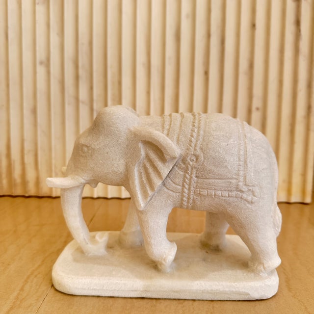 Stone Hand-Carved Marble Elephant Pair, Sculptural Entryway Accents, India, 2010s For Sale - Image 7 of 11