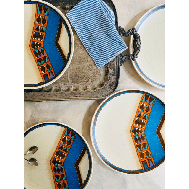 Ceramic 1970s Mikasa Indian Feast Teepee Dinner Plates 10.75 Inch Stoneware Japan - Set of Four (4) For Sale - Image 7 of 11