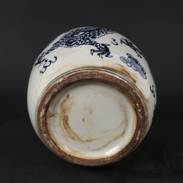 Chinoiserie Chinoiserie Blue and White Dragon Motif Porcelain Lidded Ginger Jar For Sale - Image 3 of 8
