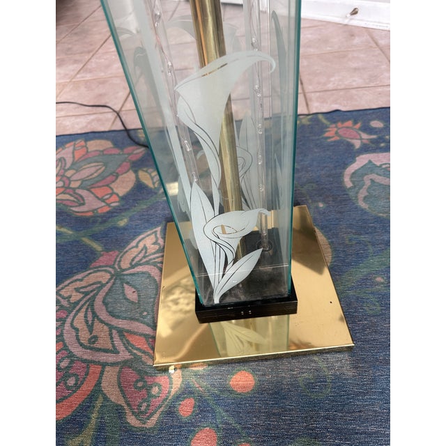 Vintage Hollywood Regency Etched Lily Floor Lamp in the Style of Frederik Raymond For Sale - Image 4 of 10