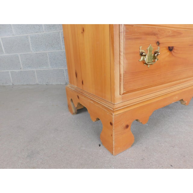Thomasville Replicas Georgian Style Pine Chest on Chest For Sale - Image 10 of 17