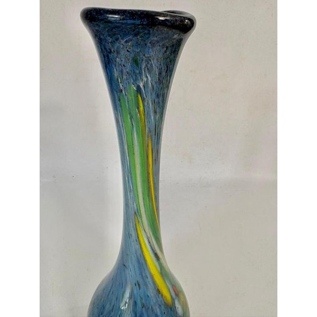 1950s Italian Blown Glass Vase with a Slender Silhouette, 1950s For Sale - Image 5 of 12