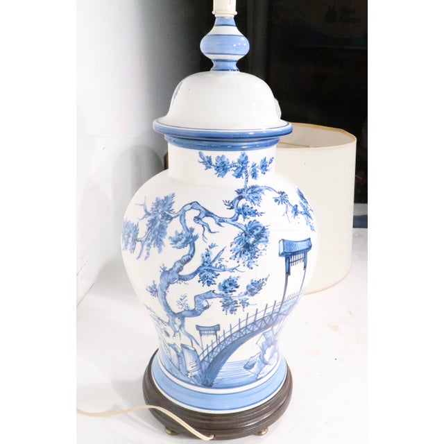 Frederick Cooper Mid 20th Century Chinese Style Blue and White Ginger Jar Form Ceramic Lamp by Frederick Cooper For Sale - Image 4 of 12