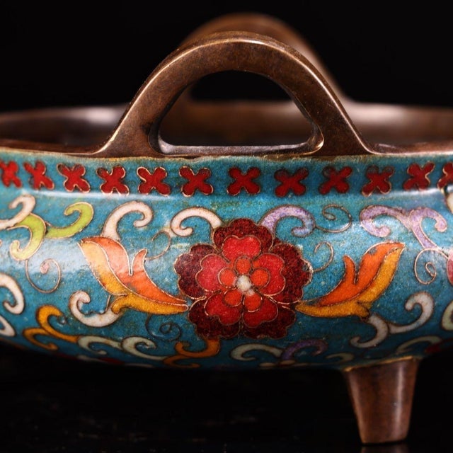 1980s Cloisonné Tripod Censer With Upright Ears - Blue Floral Enamel For Sale - Image 10 of 10
