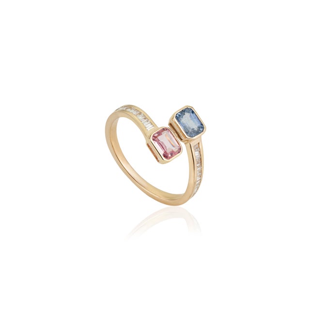 Pink & Blue Toi Et Moi 1 Carat Sapphire Ring in 14k Yellow Gold Size 7 For Sale - Image 4 of 15