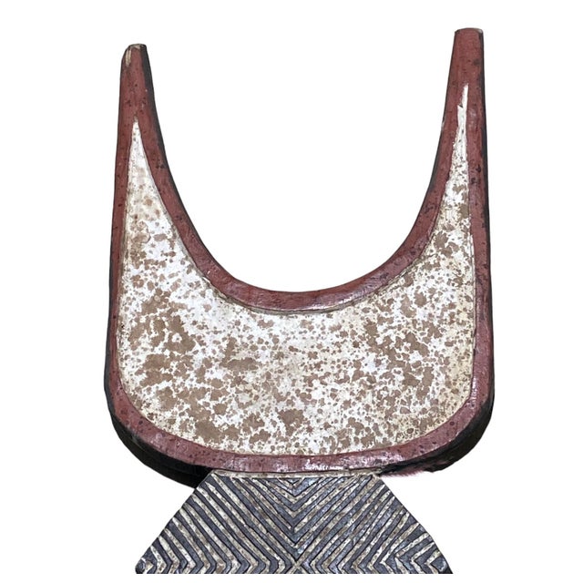 This extraordinary large bobo bwa plank mask hails from Burkina Faso and is renowned for its spiritual power. Its plank...