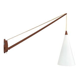 Mid-Century Modern Model 734 Teak Wall Lamp by Uno & Östen Kristiansson for Luxus, 1960s For Sale