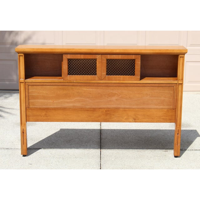 Brass Mid-Century Modern Full Size Bar Headboard – 1970s Vintage Wood Frame With Storage & Brass Grille Panels For Sale - Image 8 of 17