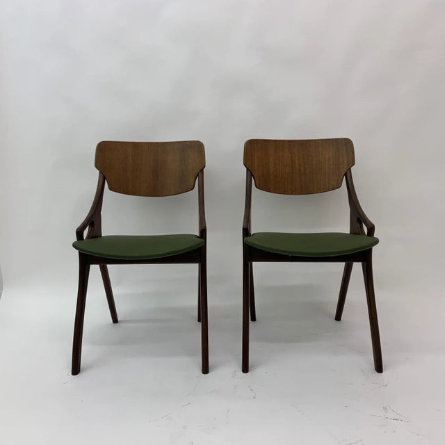 Danish Dining Chairs by Arne Hovmand Olsen, 1950s, Set of 3 For Sale - Image 4 of 18