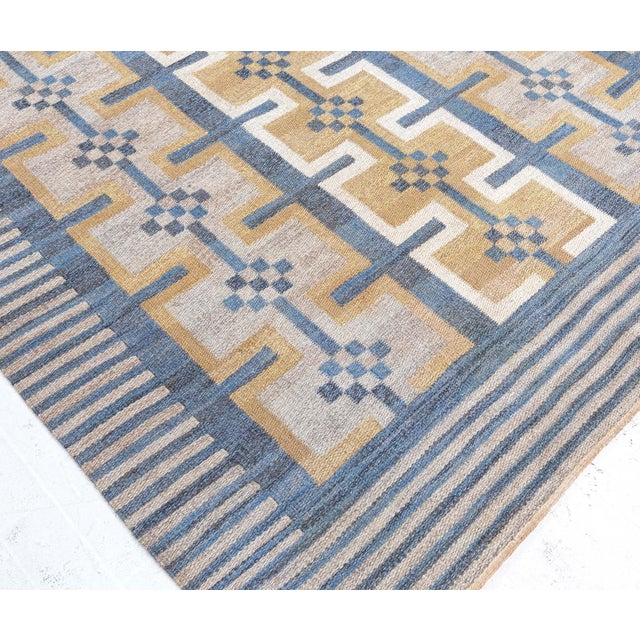 Doris Leslie Blau Vintage Swedish Flat Weave Rug For Sale In New York - Image 6 of 9