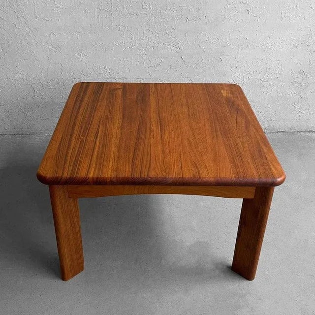 1970s Scandinavian Modern Teak Coffee Table For Sale In New York - Image 6 of 11
