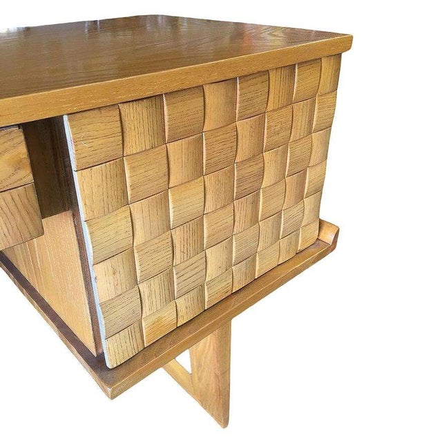 Wood Mid-Century Bleached Oak Basket Weave Desk by Paul Laszlo for Brown Saltman For Sale - Image 7 of 10