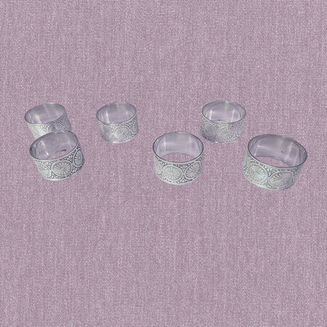 Victorian Antique Silverplate Numbered Napkin Rings in Original Fitted Box (Set of 6) For Sale - Image 3 of 6