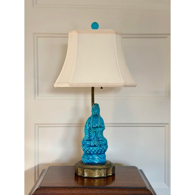 1970s Chinese Ceramic Glazed Turquoise Seated Figure Table Lamp For Sale - Image 11 of 12