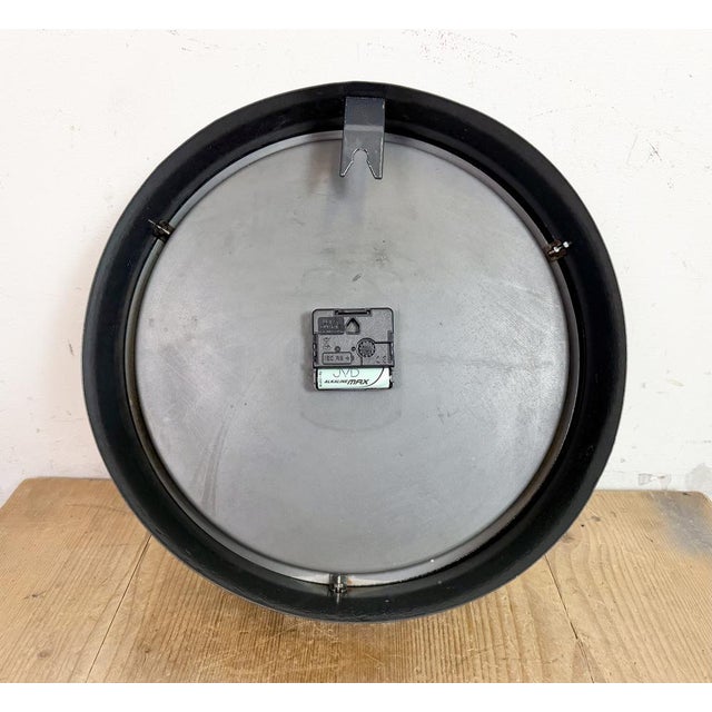 Vintage Industrial Station Wall Clock from TCW, 1960 For Sale - Image 18 of 18