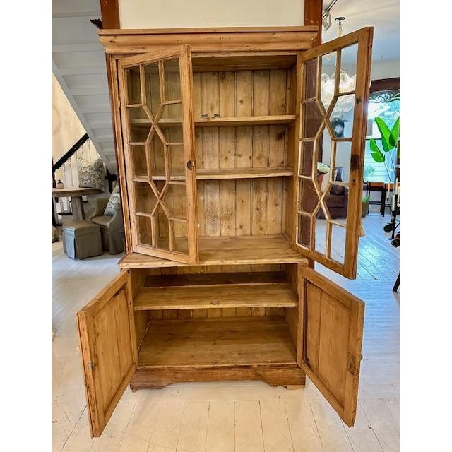 Late 18th Century Georgian Pine Display Cabinet Circa 1790 Ireland For Sale - Image 5 of 12