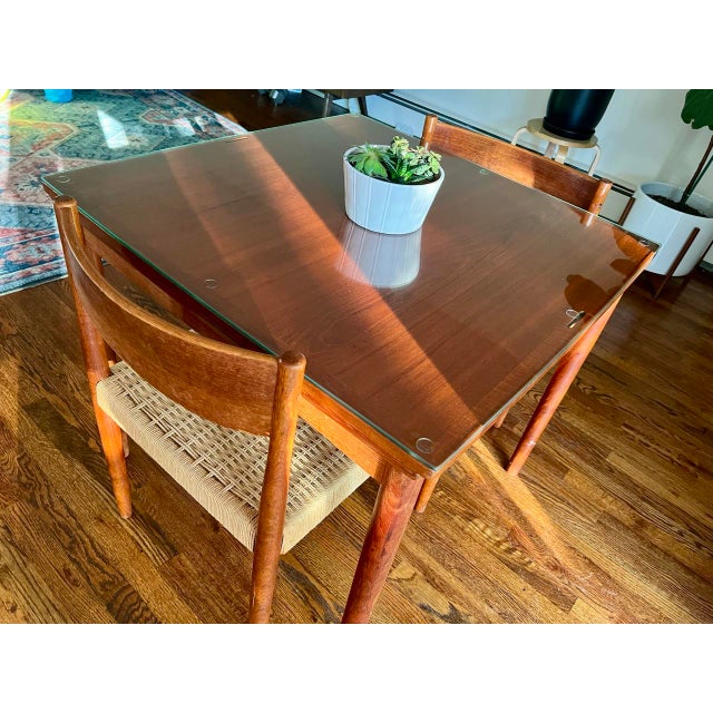 Mid-Century Modern Poul Hundevad for Hundevad & Co. (Hu) Expanding Teak Dining Table and Two Matching Woven Paper Cord Chairs. Made in Denmark. For Sale In New York - Image 6 of 14