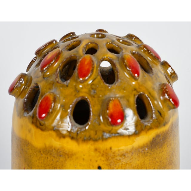 Stunning Piece, Beautiful Glaze, Great Texture. Signed. Paul Bellardo (1924-2017) was an American ceramic sculptor in the...