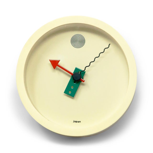 A perfectly elegant and sophisticated 1980s wall clock designed by Shohei Mihara for Wakita. Postmodern, Memphis Group-...