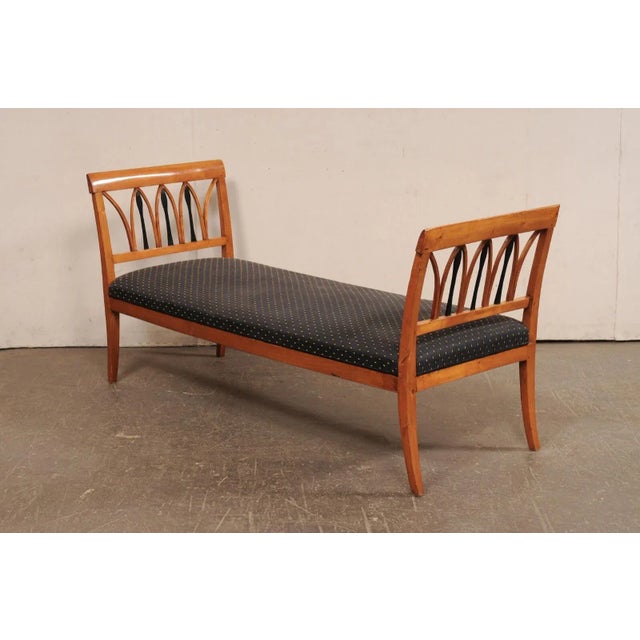 Traditional Early 19th Sofa Bench from Lindome, Sweden For Sale - Image 3 of 10