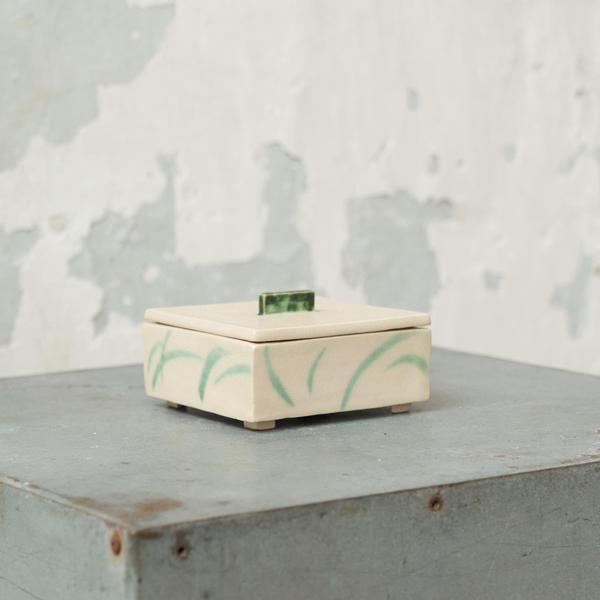 Art Deco Lidded Ceramic Box, 1930s For Sale - Image 3 of 9