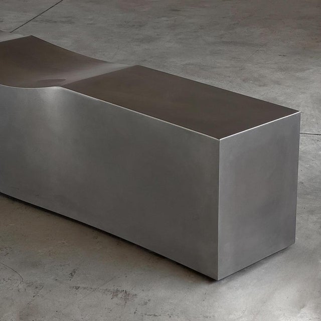 Sculptural Double Dip Bench attributed to Chris Howker for B&B Italia, 2004 For Sale - Image 12 of 18