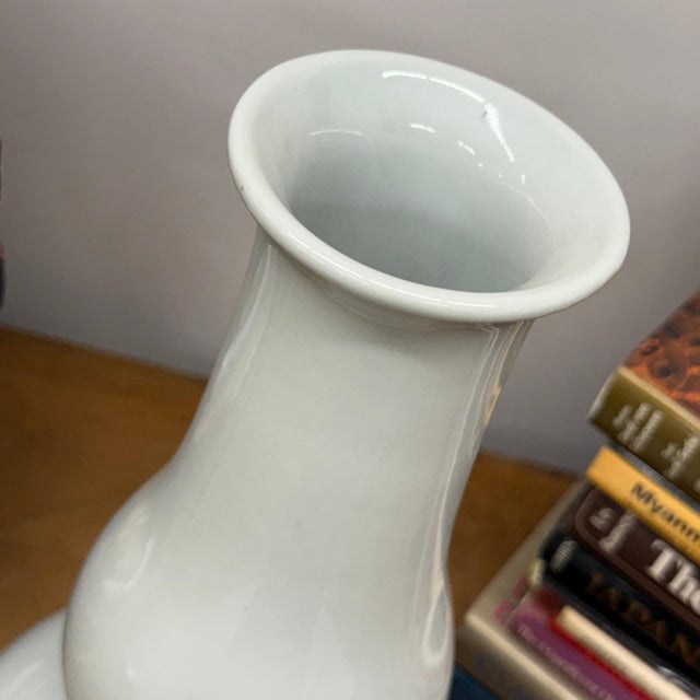 White White Glazed Ceramic Vase with Bold Long-Necked Silhouette For Sale - Image 8 of 10