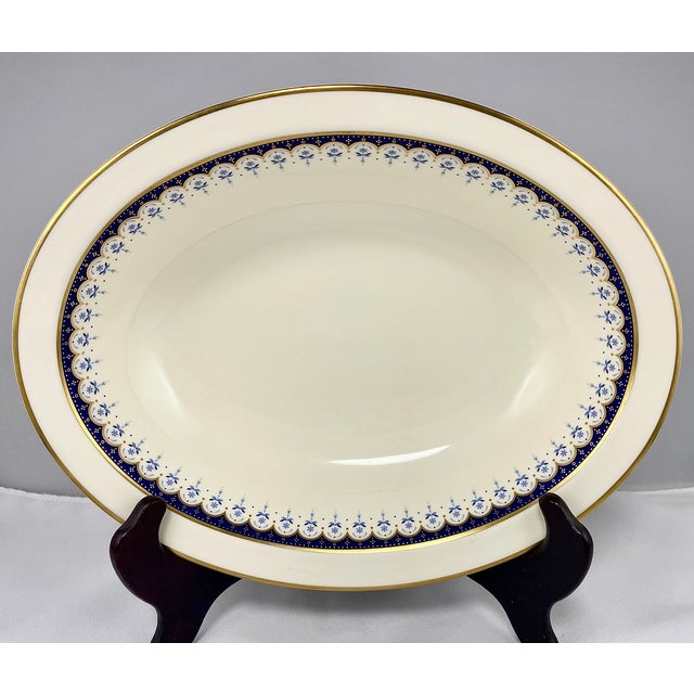 Navy Blue 1981 Minton Neoclassical Style "Consort" Dinner Service - 52 pcs For Sale - Image 8 of 18