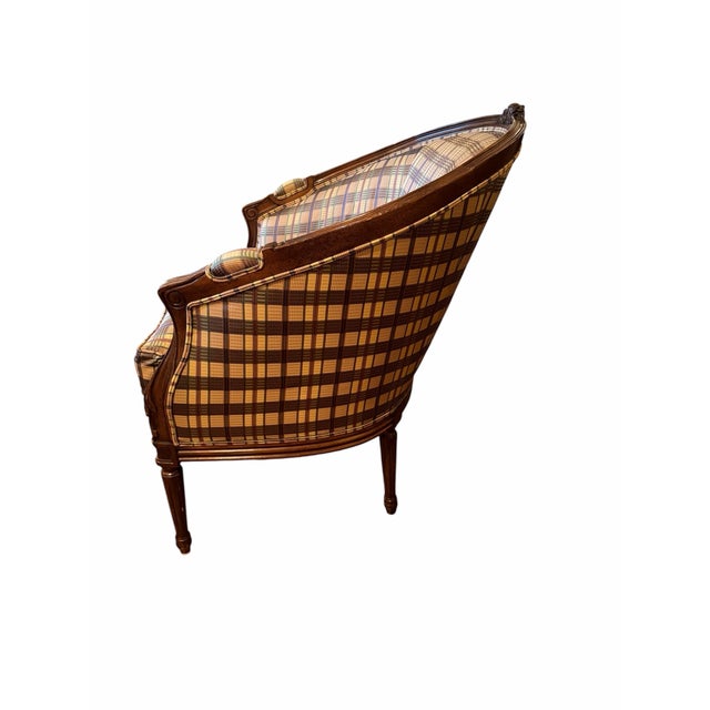 Henredon Vintage Henredon Schoonbeck French-Style Barrel Back Bergère Chair Late 20th Century For Sale - Image 4 of 10