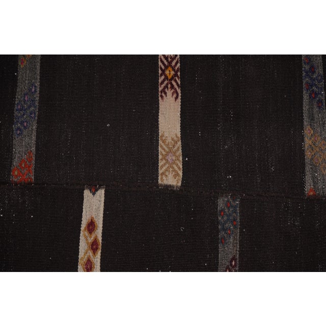 Textile Mid-20th Century Handmade Turkish Flatweave Kilim Gallery Rug 9'5'' X 11'2'' For Sale - Image 7 of 10