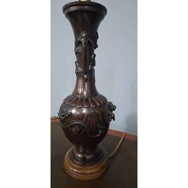 Japanese Bronze Table Lamps, 1900s, Set of 2 For Sale - Image 4 of 8