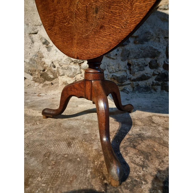 Georgian Oak Tilt-Top Tripod Table, England, 1800 For Sale - Image 12 of 16
