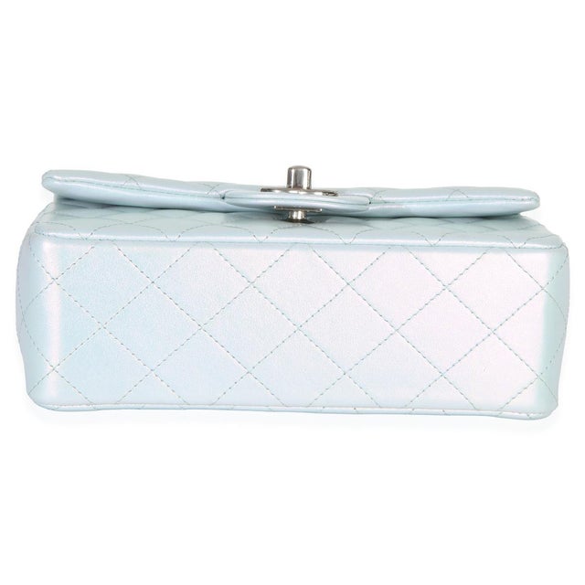 1950s Blue Iridescent Quilted Goatskin Rectangular Mini Flap For Sale - Image 5 of 9
