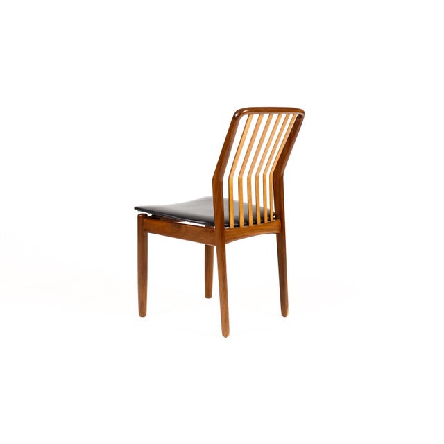 1960s 1960s Danish Modern / Mid Century Mahogany Dining Chair — Svend Madsen for Moreddi — Black Vinyl For Sale - Image 5 of 6