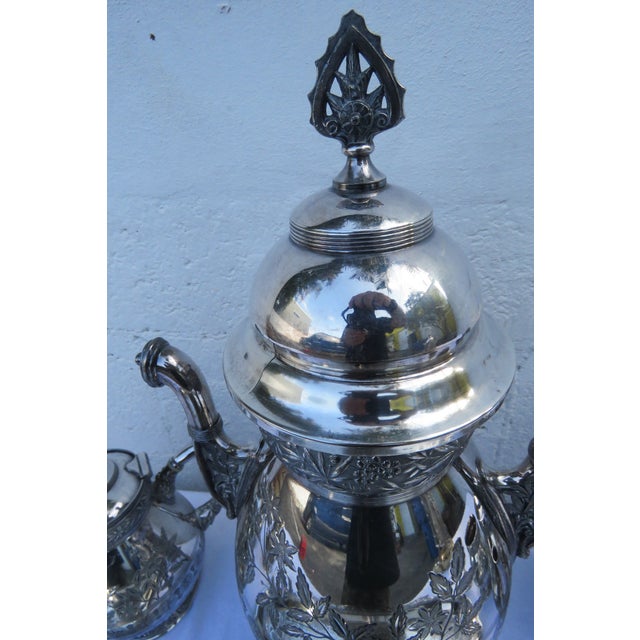 Victorian Late 20th Century Meriden Silver Plated Serving Tea Tray Set With Pairpoint Pitcher and Cup 4483b For Sale - Image 3 of 18