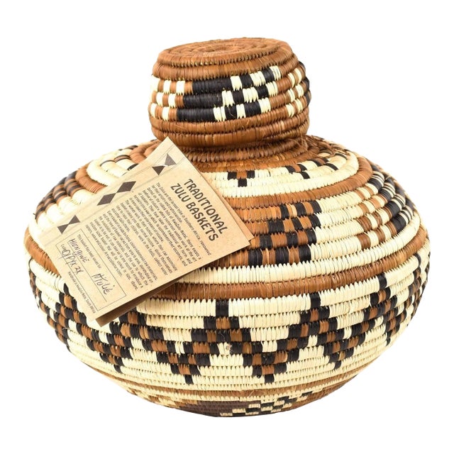 Early 20th Century Zulu Ukhamba Beer Basket South Africa For Sale