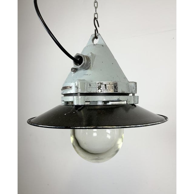 Grey Cast Aluminium Explosion Proof Lamp with Enameled Shade from Elektrosvit, 1970s For Sale - Image 12 of 18