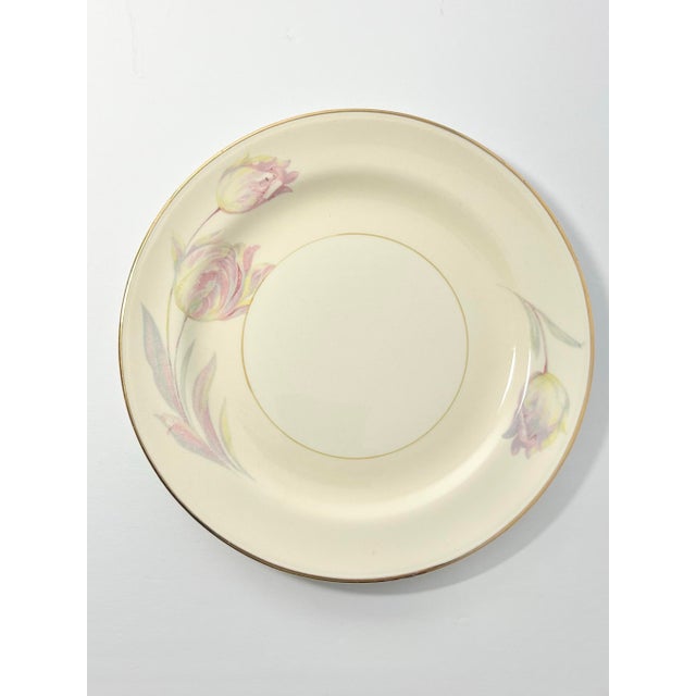 Contemporary 1990s Homer Laughlin “Tulip” Set of 7 Ceramic Bread Plates For Sale - Image 3 of 4