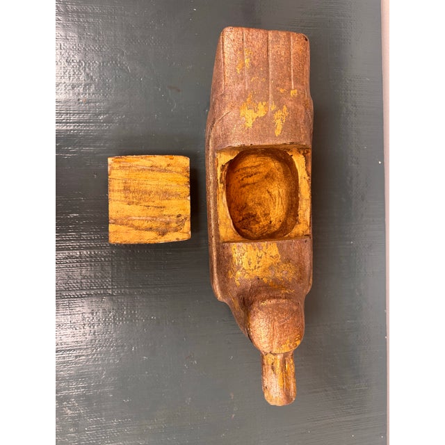 Ornamental & Decorative Materials Mid 20th Century Hand-Carved Wooden Duck Covered Box With Gold Leaf Decoration For Sale - Image 7 of 9
