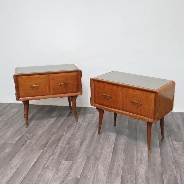 Gio Ponti Mid-Century Modern Nightstands in the style of Gio Ponti, 1950s, Set of 2 For Sale - Image 4 of 16