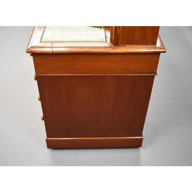 Victorian Dickens Desk in Mahogany, 1880 For Sale - Image 6 of 13