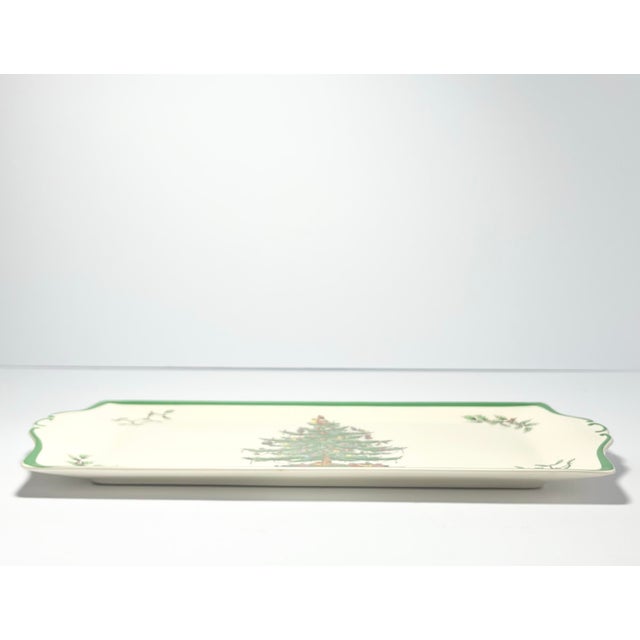 Spode “Christmas Tree” 7-Piece Ceramic Dinnerware Serving Hostess Set For Sale In Dallas - Image 6 of 12