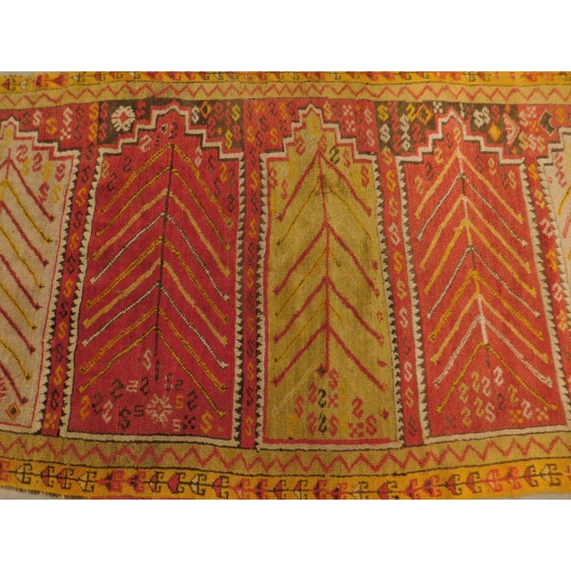 Rare and unusual Oushak prayer rug. 100% pure wool. Circa: 1920 3'2"x 6'10"