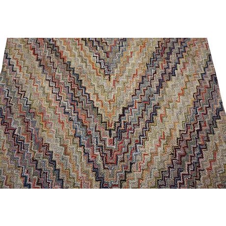 Sublime Brown Color With Great Symmetrical Desing Antique American Hooked Rug For Sale In New York - Image 6 of 11