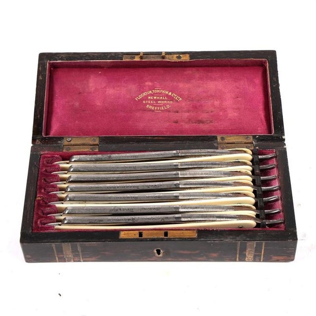 Victorian Silver-Plated Razors from Flockton Tompkin Co., Sheffield, United Kingdom, 1870, Set of 7 For Sale - Image 10 of 10