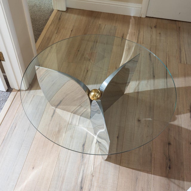 Mid-Century Modern 1970s Tripartite Polished Stainless Steel and Gilt-Metal Cocktail Table For Sale - Image 3 of 15