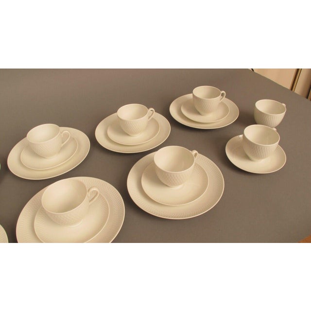 1960s Mid-Century Modern Wheat Grain 24 Piece Coffee Set Royal Copenhagen Denmark Thorkild Olsen For Sale - Image 11 of 13